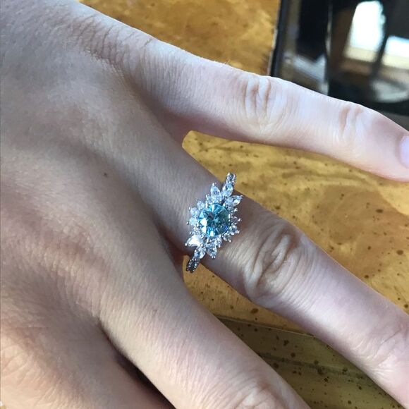 Natural Blue Zircon Sterling Silver Ring Size 6 - Picture 3 of 8